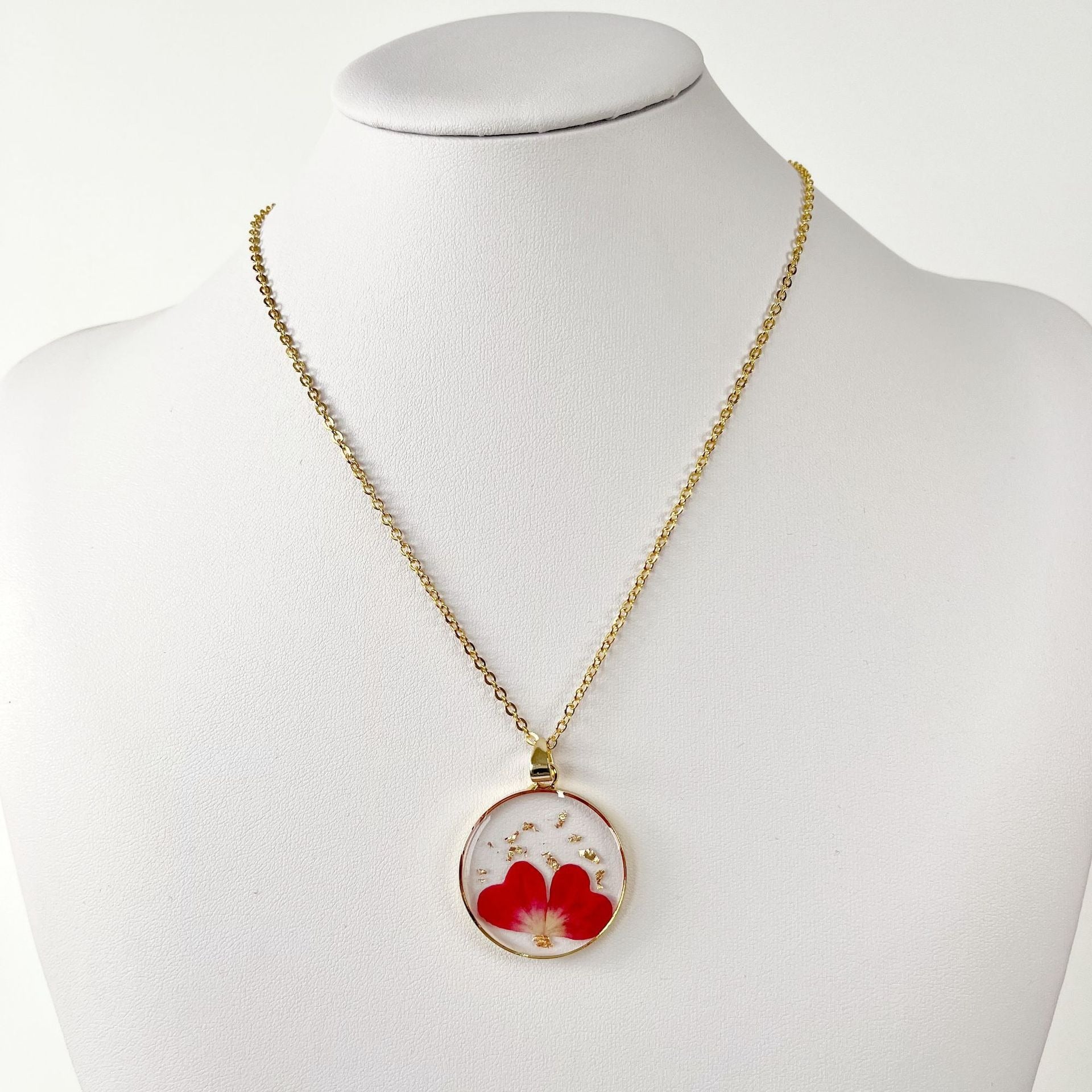 Wholesale 6pcs/pack Valentine's Day Gift Resin Dried Flower Necklace Creative Real Flower Fashion Pendant Pendant Jewelry Birthday Month Flower